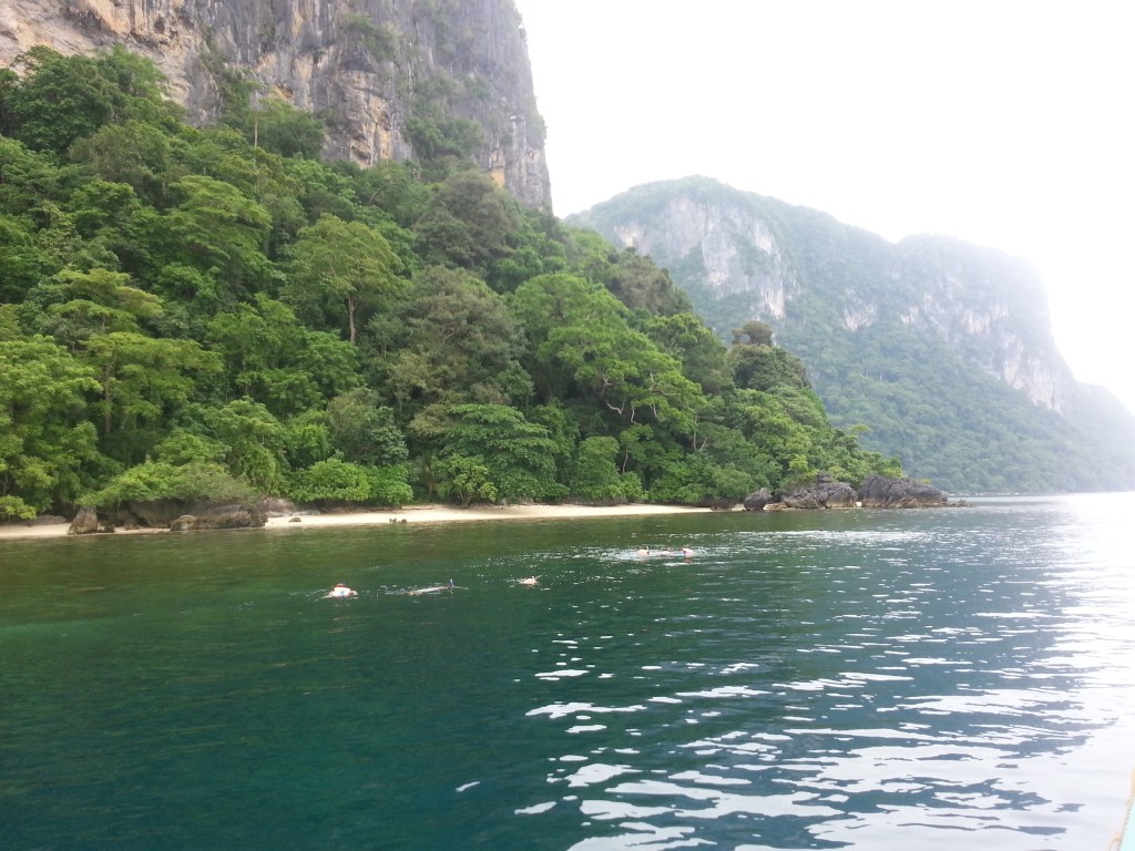 Part 2.3 of our Philippines Trip: Island Hopping Tour B and Selfie&nbsp;Sticks